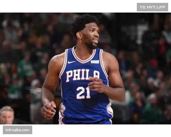 复盘热火团队防守:如何用区域联防限制恩比德并赢得比赛。